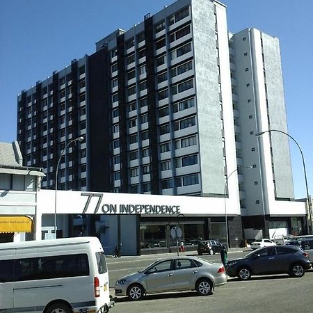 77 On Independence Apartments Windhoek Eksteriør billede